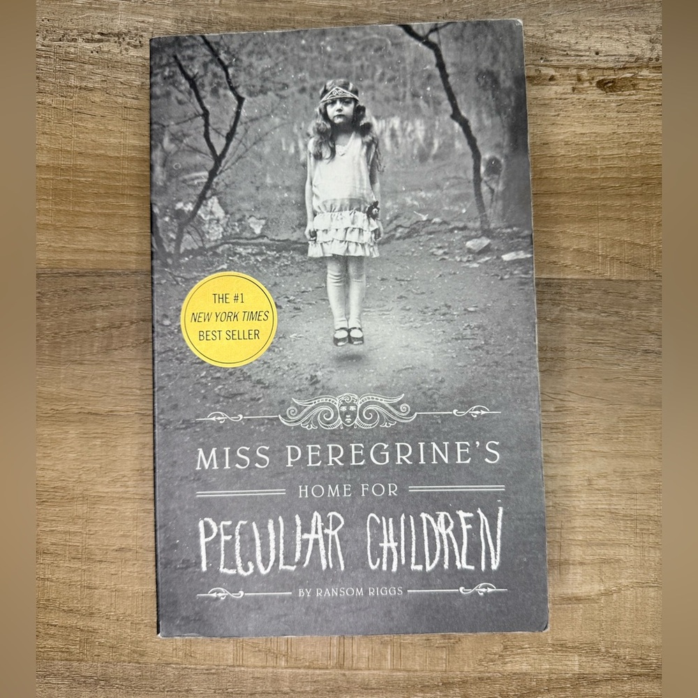 Miss Peregrine's Home for Peculiar Children Paperback Book